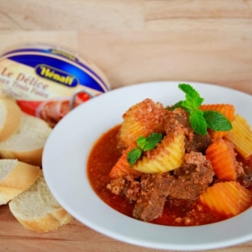  Bò nấu pate + bánh mì