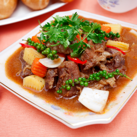 Bò nấu tiêu xanh