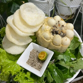 Chả đùm bánh phồng