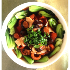 Dồi trường xào hải sâm