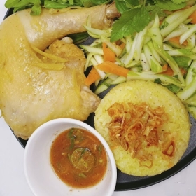 Gà hấp + xôi