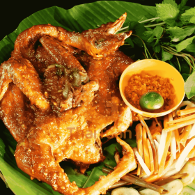 Gà nướng xôi gấc