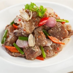 Gân bò xào thập cẩm 