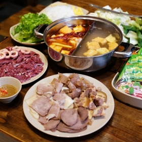  Lẩu gân bò thập cẩm