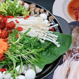 Lẩu hải sản + miến