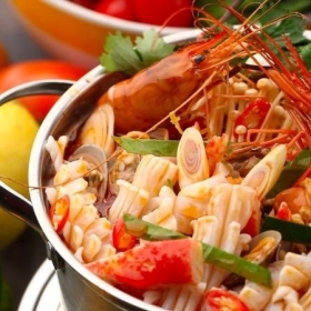 Lẩu thái tôm càng