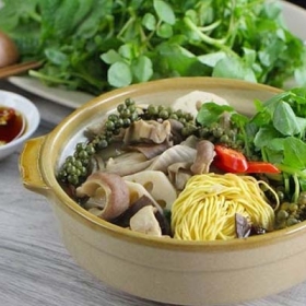 Lưỡi heo bao tử hầm tiêu xanh