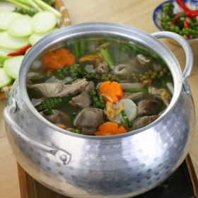 Lưỡi heo hầm bao tử