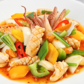 Mực xào thập cẩm