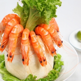 Tôm sú hấp nước dừa