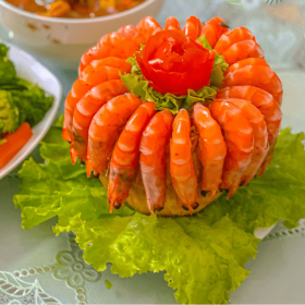 Tôm thẻ hấp nước dừa 